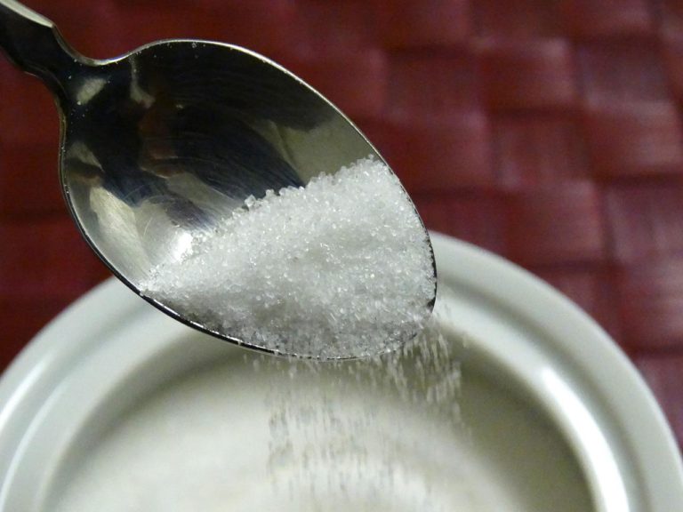 Are Artificial Sweeteners Better Than Sugar? The Reality